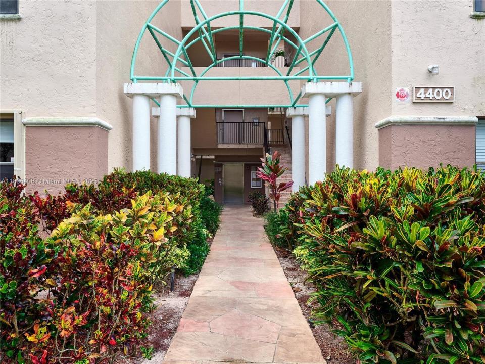 4400 NW 30th St 224, Coconut Creek, Florida 33066, Stati Uniti