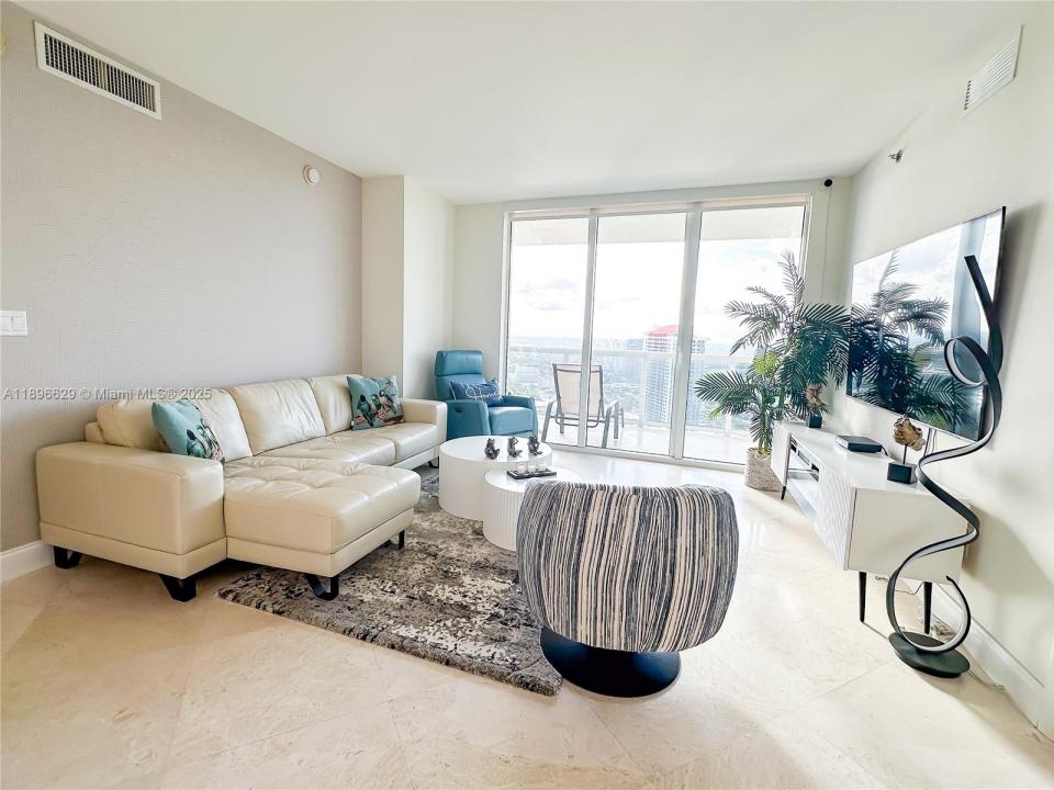 1850 S Ocean Dr 3308, Hallandale Beach, Florida 33009