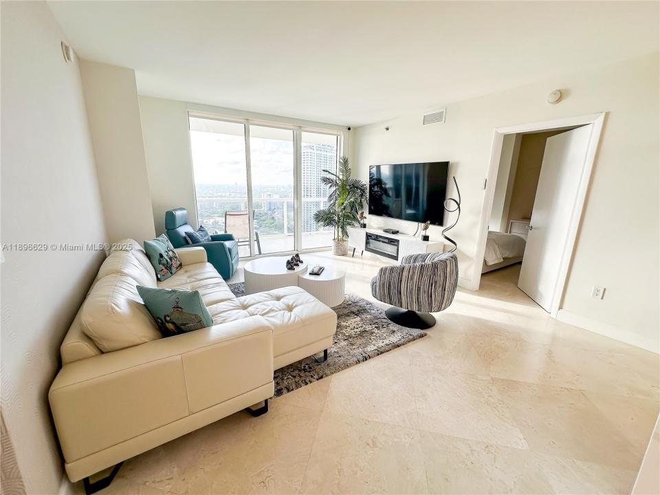 1850 S Ocean Dr 3308, Hallandale Beach, Florida 33009