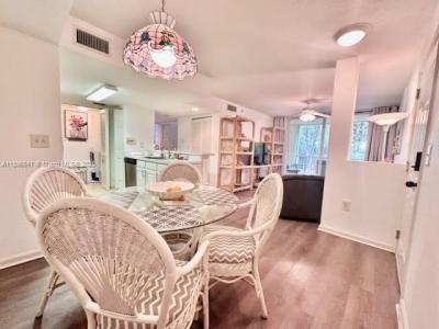 4122 Residence dr 102, Fort Myers, Florida 33901, USA