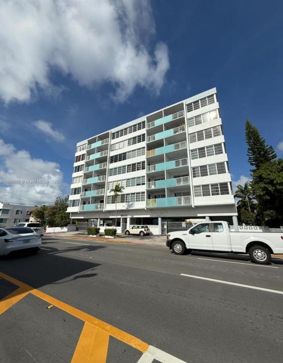 8000 Harding Ave 5F, Miami Beach, Florida 33141