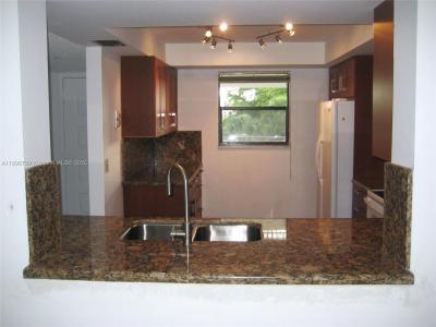 16051 Blatt Blvd 310, Weston, Florida 33326, USA