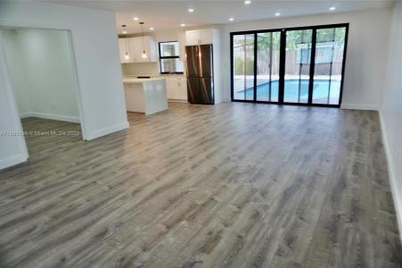 7321 Allen Dr, Hollywood, Florida 33024, USA