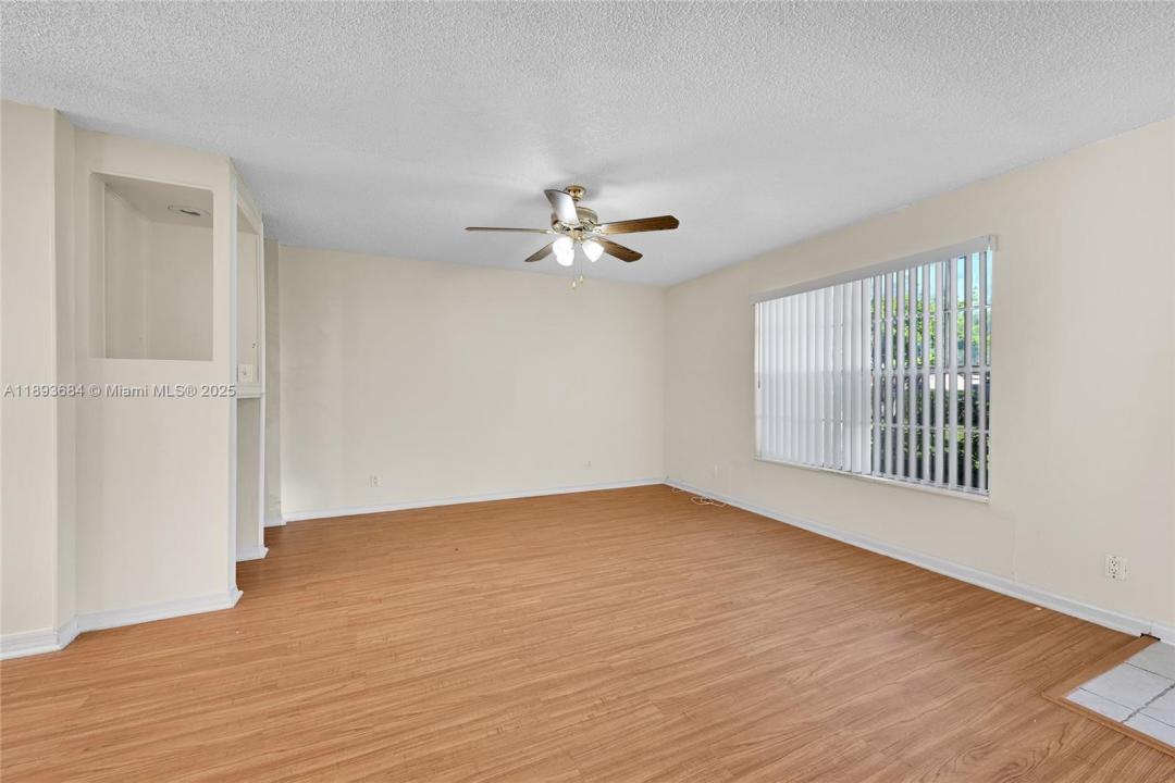 7862 Kimberly Blvd 503, North Lauderdale, Флорида 33068, Соединенные Штаты