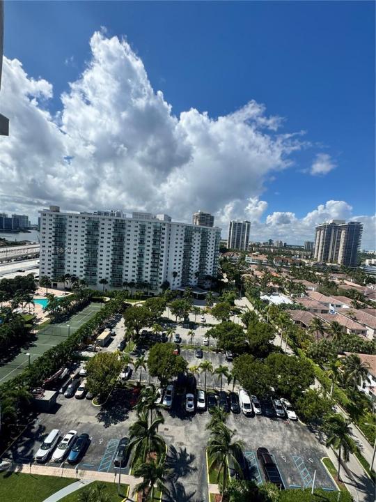 19370 Collins Ave 1520, Sunny Isles Beach, Florida 33160