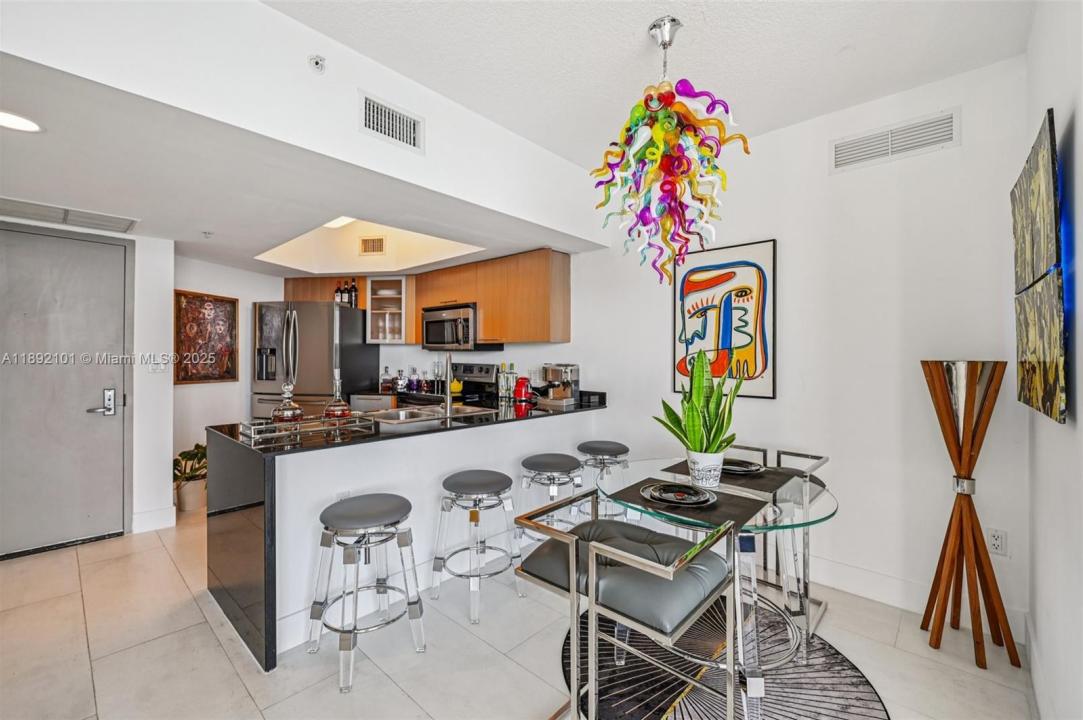 1750 N Bayshore Dr 2101, Miami, Florida 33132