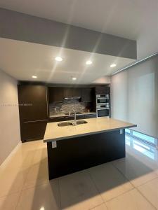 7875 NW 107th ave 412, Miami, Florida 33178, USA