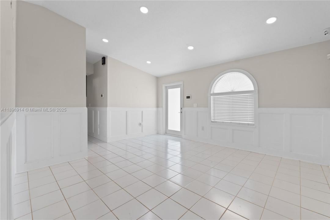 15327 SW 179th Ter, Miami, Florida 33187, Estados Unidos