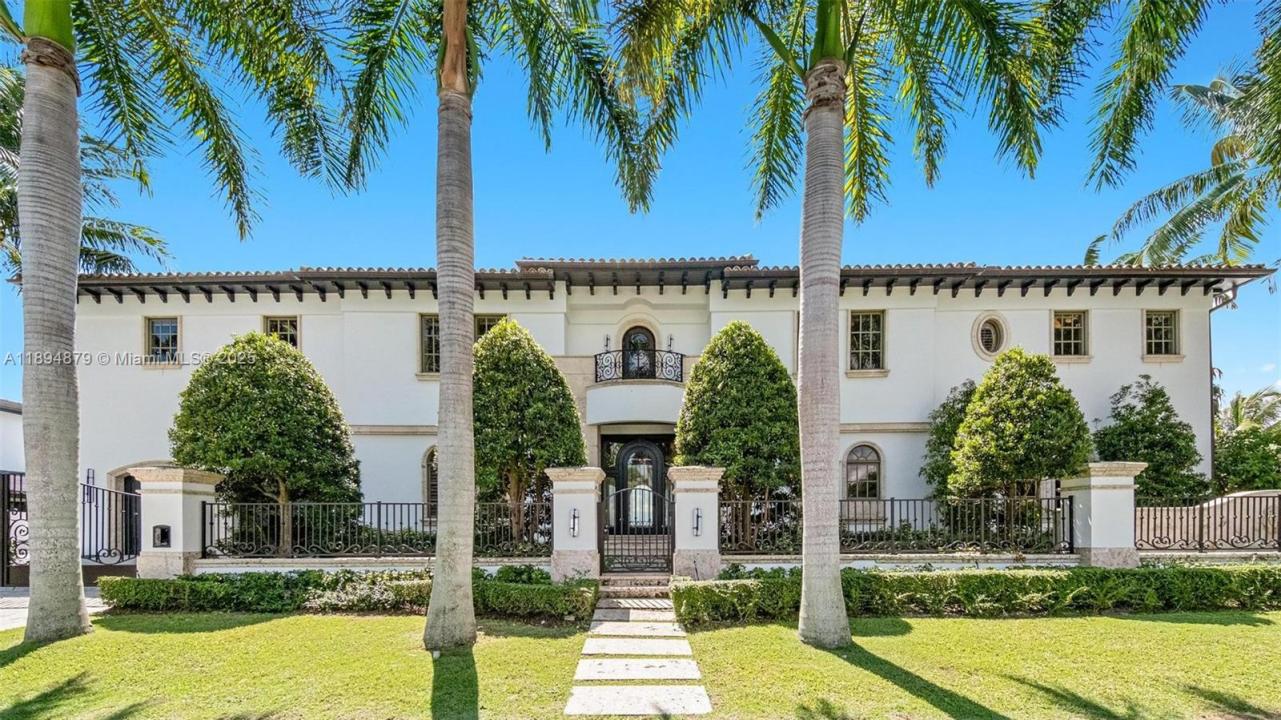 1331 Bay Ter, North Bay Village, Florida 33141