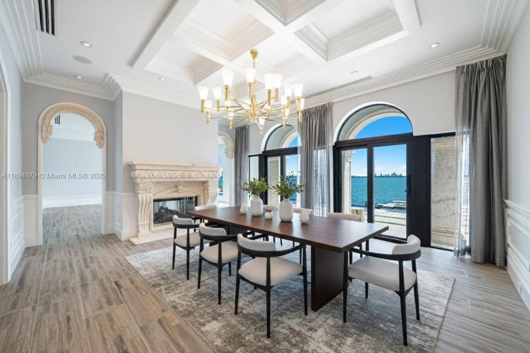 1331 Bay Ter, North Bay Village, Florida 33141
