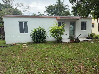 2534 Mckinley St, Hollywood, Florida 33020, USA