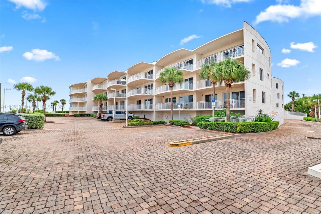 601 N Miramar 107, Indialantic, Floride 32903, États-Unis