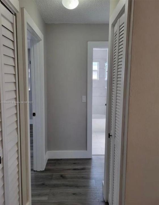 827 SW 11th Ave 4, Miami, Floride 33130, États-Unis