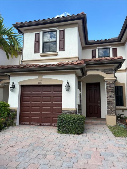 3383 W 90th St 3383, Hialeah, Floryda 33018, USA