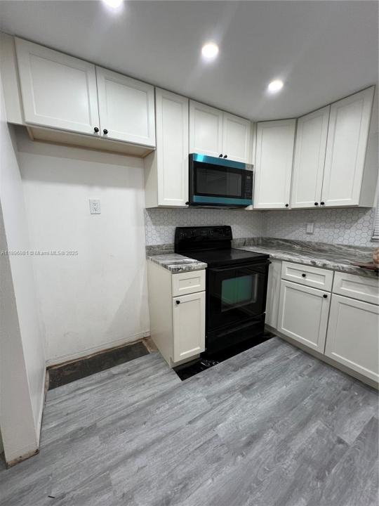 1701 NW 46th Ave 102, Lauderhill, Flórida 33313, Estados Unidos