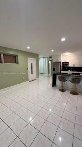 110 NW 198th St, Miami Gardens, Florida 33169, USA