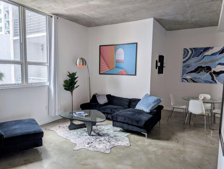 234 NE 3rd St 1204, Miami, Flórida 33132, Estados Unidos