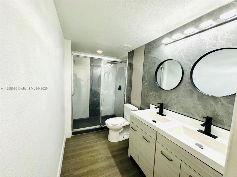 1962 Freeport Lane 1962, Riviera Beach, Florida 33404