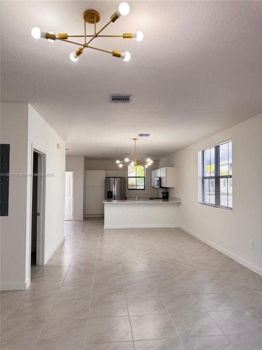 1509 NE 3rd Ave 1, Florida City, Florida 33034, USA