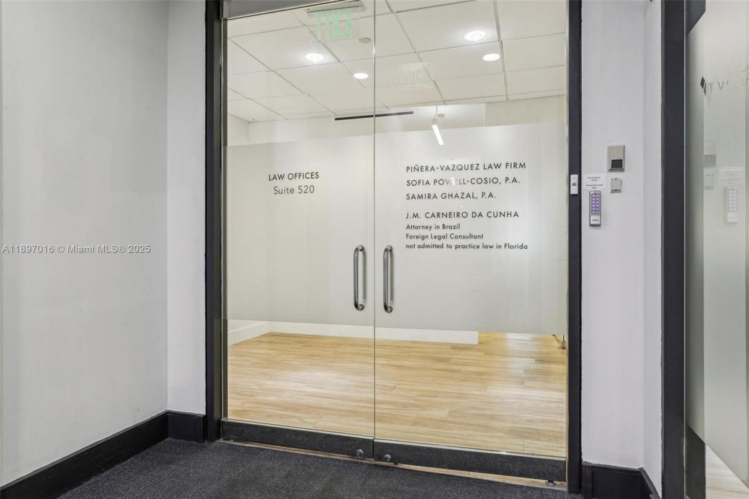 1200 Brickell Ave 520A-D, Miami, 佛罗里达州 33131, 美国