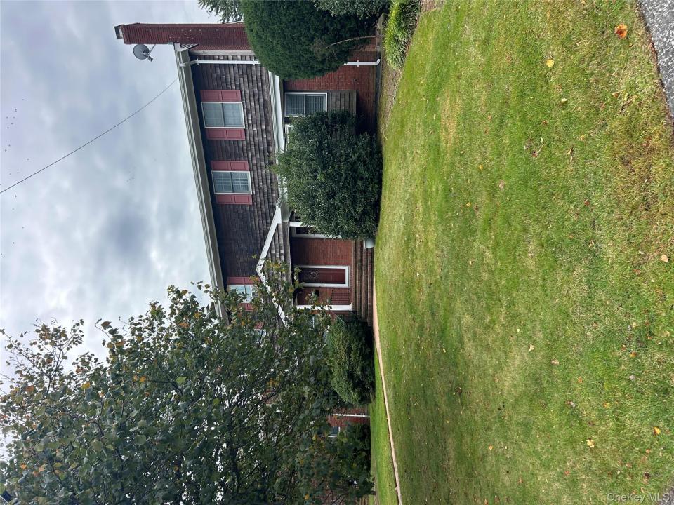 8 Livingston Avenue, Babylon, ニューヨーク 11702, アメリカ合衆国