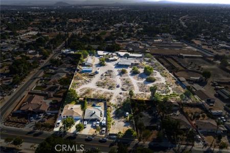 Cypress, Riverside, Калифорния 92505, Соединенные Штаты