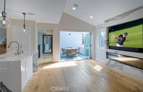 1/2 Poinsettia, Corona Del Mar, Califórnia 92625, Estados Unidos