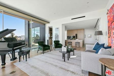 Beverly Blvd, West Hollywood, Kalifornia 90048, USA