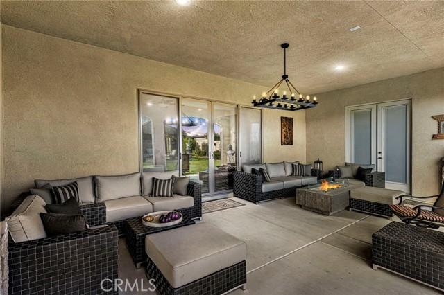 Monterey, Apple Valley, 加州 92308, 美國