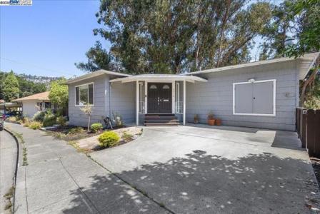 Mattis Ct, Oakland, كاليفورنيا 94619, الولايات المتحدة