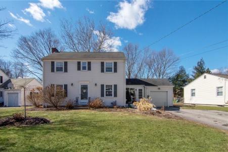 253 Fairfax Drive, Warwick, RI 02888, USA