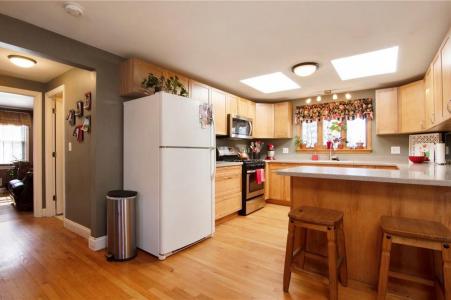 253 Fairfax Drive, Warwick, רוד איילנד 02888, ארצות הברית של אמריקה