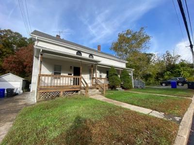90 Phenix Avenue, West Warwick, Rhode Island 02893, Stati Uniti