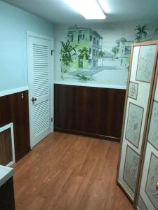 2 Monument Square, Woonsocket, Rhode Island 02895, USA