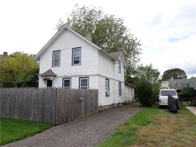 98 Meadow Avenue, South Kingstown, RI 02879, USA