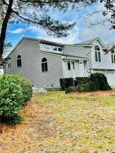 11 College Hill Road 5B, Warwick, Rhode Island 02886, USA
