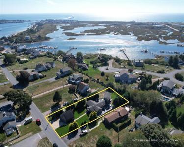 76 Hartford Avenue, South Kingstown, RI 02879, USA
