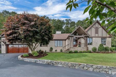 35 TIMBERLAND Drive, Lincoln, Rhode Island 02865, Estados Unidos