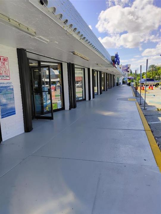 2060 NE 2nd St 2068-2076, Deerfield Beach, Florida 33441