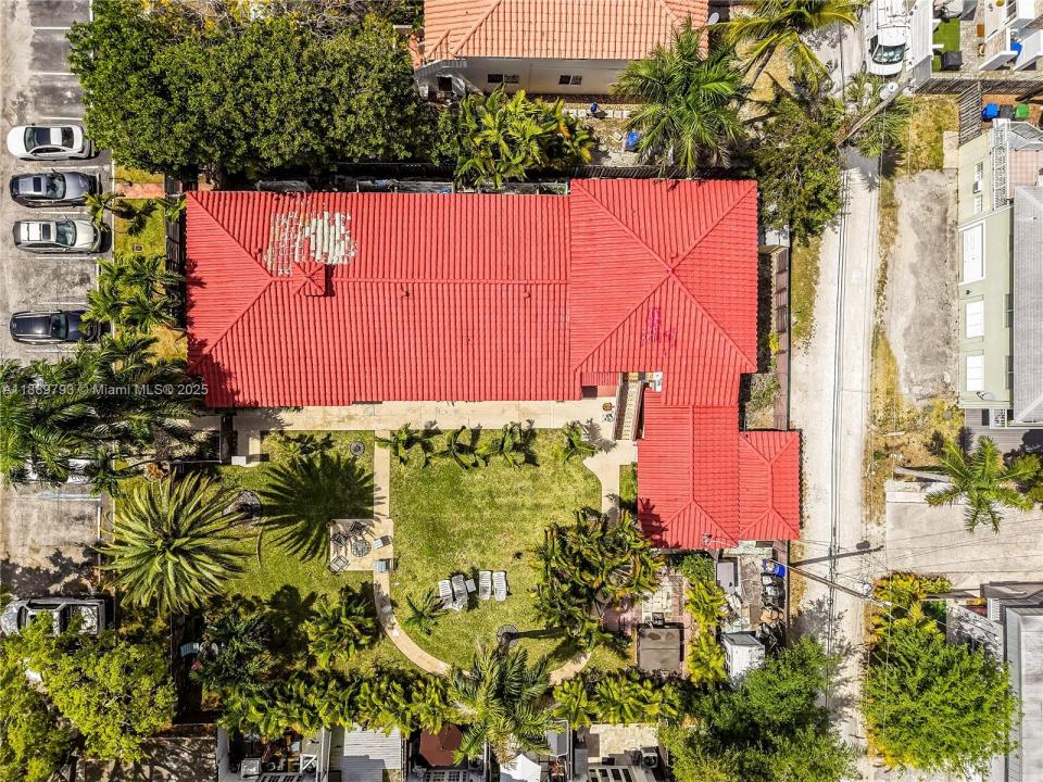 2625 NE 13th Ct, Fort Lauderdale, Florida 33304