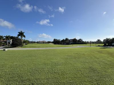 102 SE Santa Lucia, Port Saint Lucie, Florida 34984, Estados Unidos