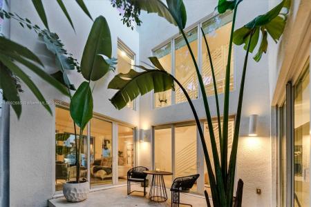 3094 Indiana Street 3094, Coconut Grove, Florida 33133, USA