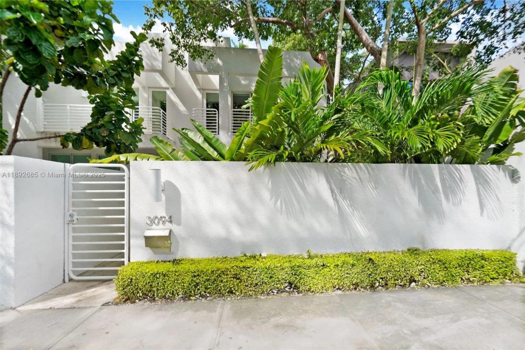 3094 Indiana Street 3094, Coconut Grove, Florida 33133, Estados Unidos