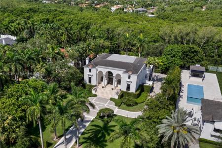 26 Tahiti Beach Island Rd, Coral Gables, Florida 33143
