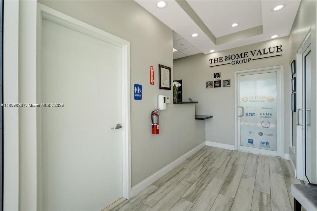 2501 SW 101st Ave 1-207, Miramar, Floryda 33025, USA