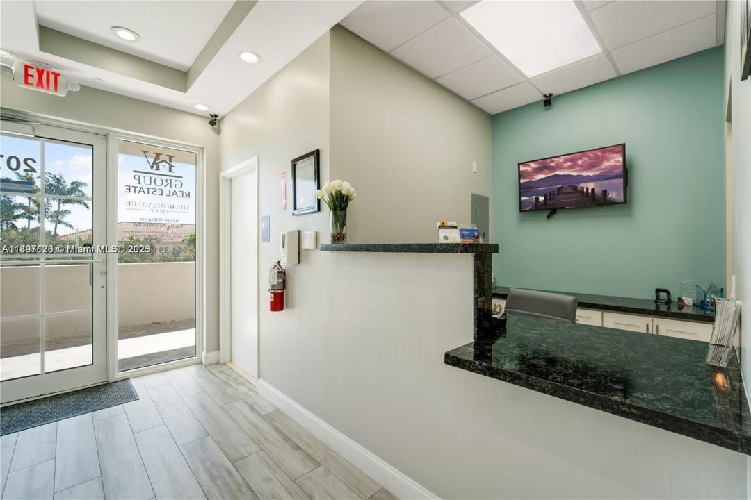 2501 SW 101st Ave 1-207, Miramar, Floryda 33025, USA