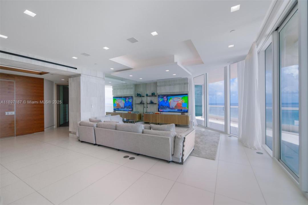 16047 Collins Ave 3204, Sunny Isles Beach, 佛罗里达州 33160, 美国