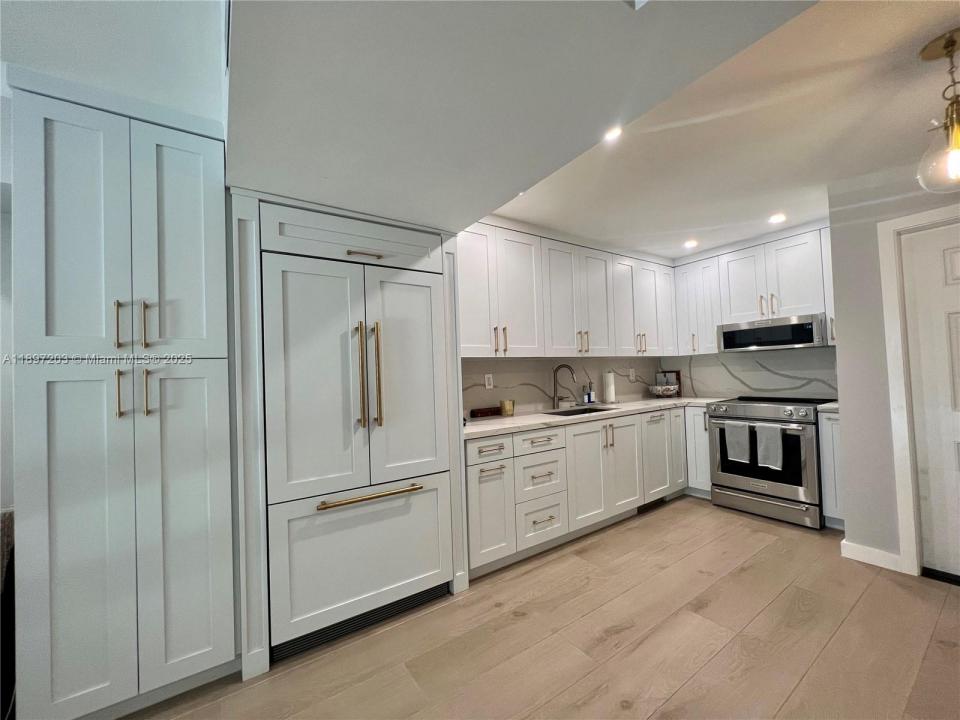 3220 W Trade Ave III2, Miami, Flórida 33133, Estados Unidos