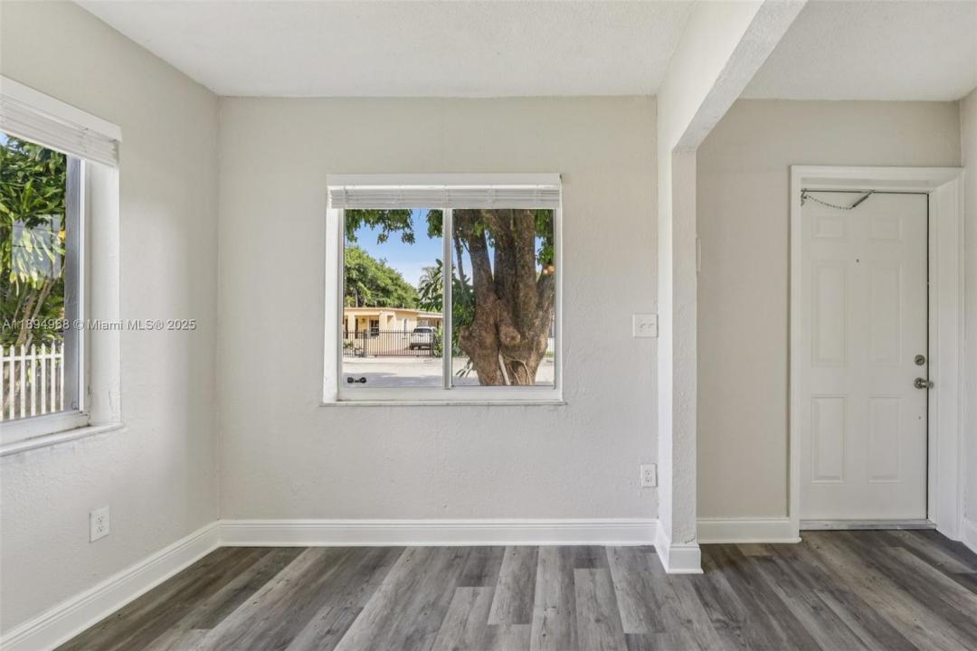 5900 SW 63rd St, South Miami, Florida 33143, Amerika Birleşik Devletleri