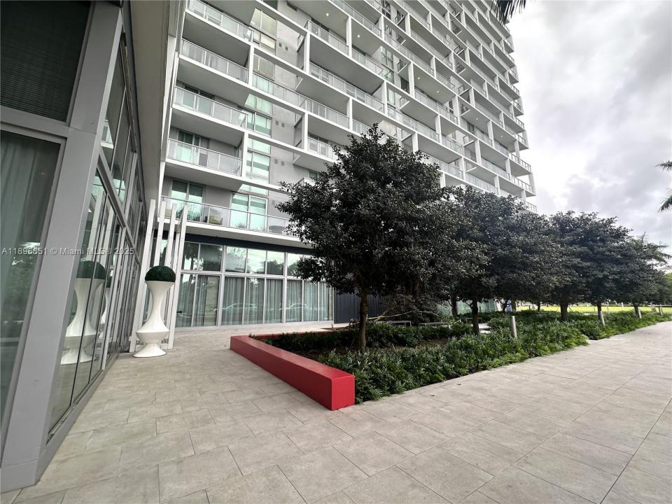 2000 Metropica Way 1401, Sunrise, Флорида 33323, Соединенные Штаты